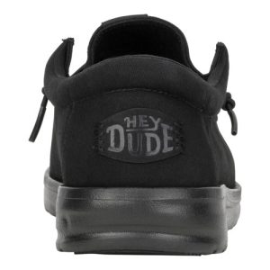 wendy x triple black